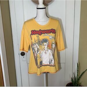 Yellow Warner Bros Harry Potter Hogwarts Graphic Pajama T-Shirt Size Large